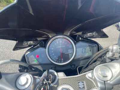 Suzuki GSR250