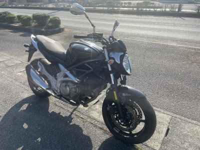 Suzuki Gladius SFV400 2010
