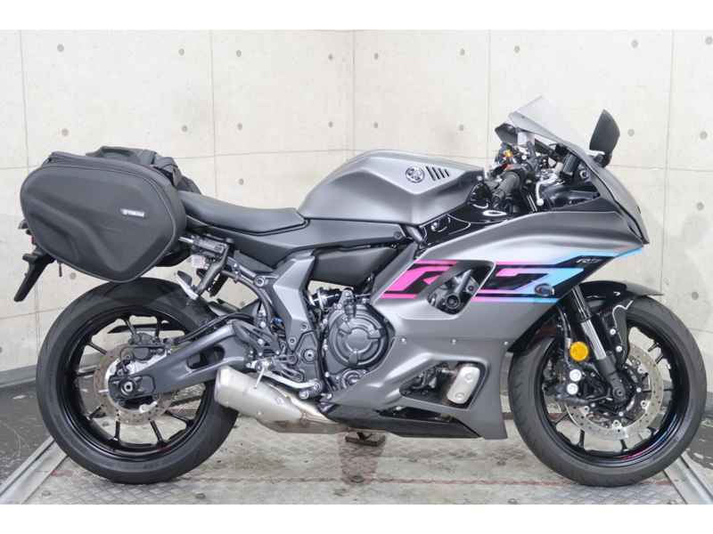 Yamaha YZF-R7 2024