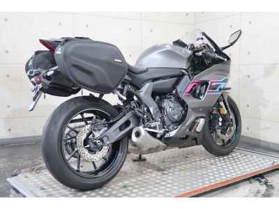 Yamaha YZF-R7 2024