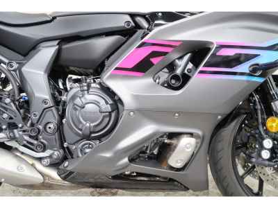 Yamaha YZF-R7 2024