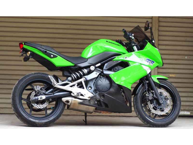Kawasaki Ninja 400R 2011