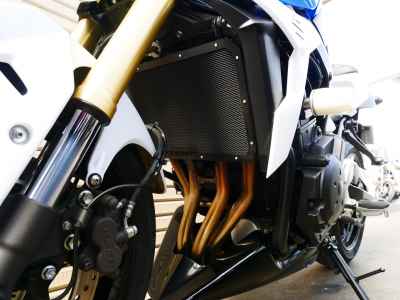 Suzuki  2014