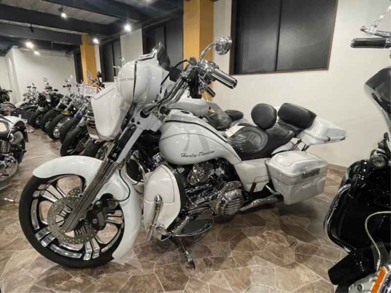 Harley-Davidson Electra Glide FLHTCU1340 Sidecar 2012
