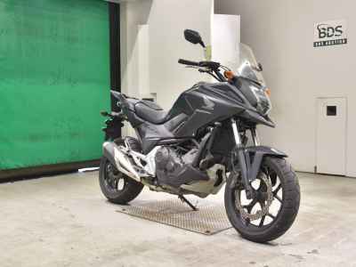 Honda NC750X 2016