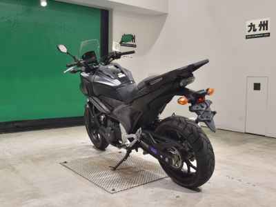Honda NC750X 2016