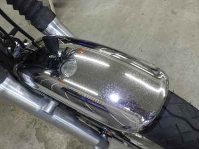 Yamaha SR400 2021