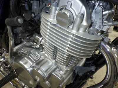 Yamaha SR400 2021