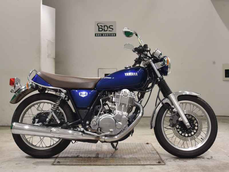 Yamaha SR400 2021