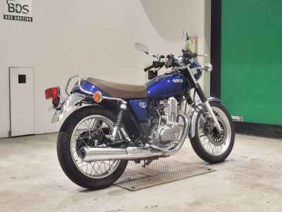 Yamaha SR400 2021