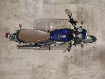 Yamaha SR400 2021