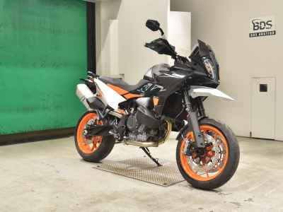 KTM 890 SMT 2025