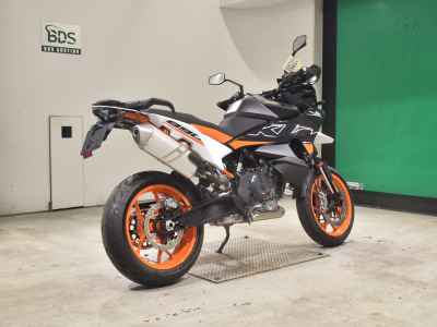 KTM 890 SMT 2025