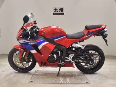 Honda CBR600RR 2024