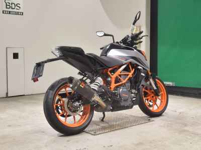 KTM 390 Duke 2022