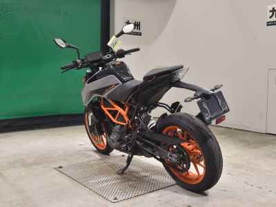 KTM 390 Duke 2022