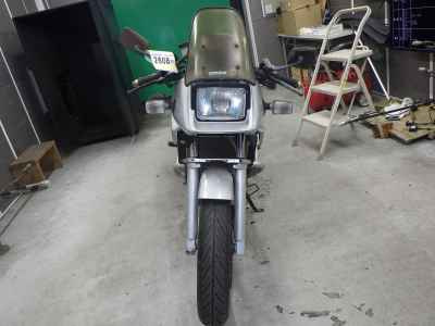 Suzuki GSX250S Katana