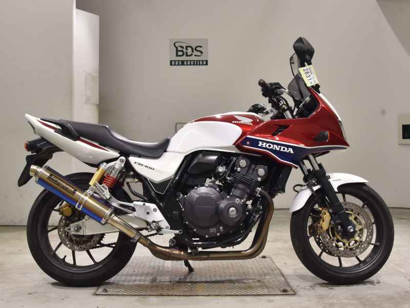 Honda CB400 Super Boldor 2016