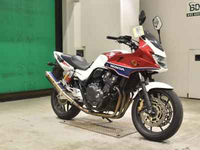 Honda CB400 Super Boldor 2016