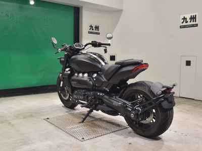 Triumph Rocket 3 R 2022