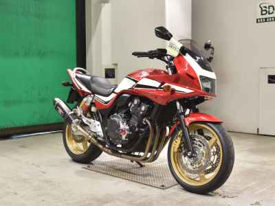 Honda CB400 Super Boldor 2013