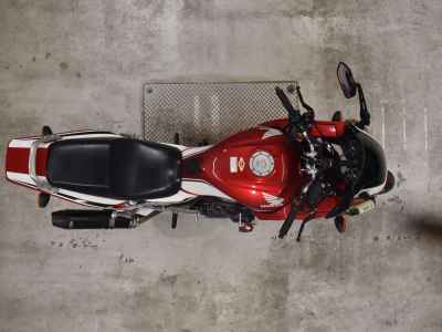 Honda CB400 Super Boldor 2013