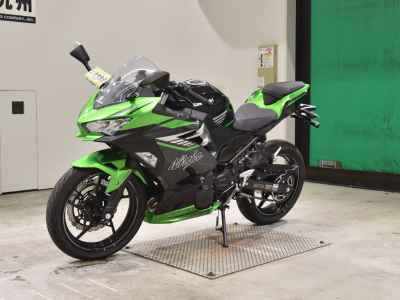 Kawasaki Ninja 400 2025
