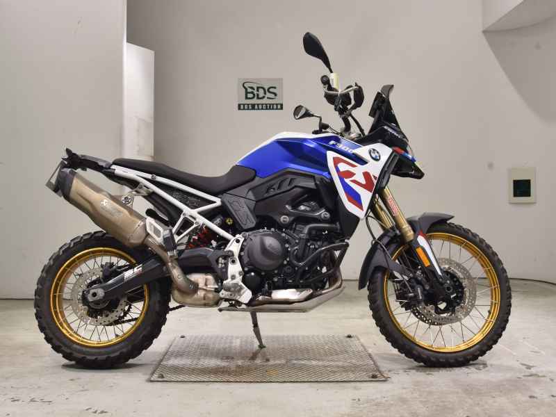 BMW F900GS 2024