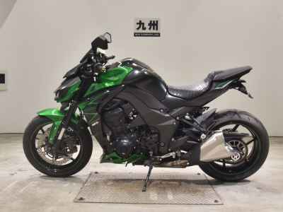 Kawasaki Z1000 2022