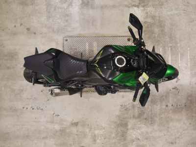Kawasaki Z1000 2022