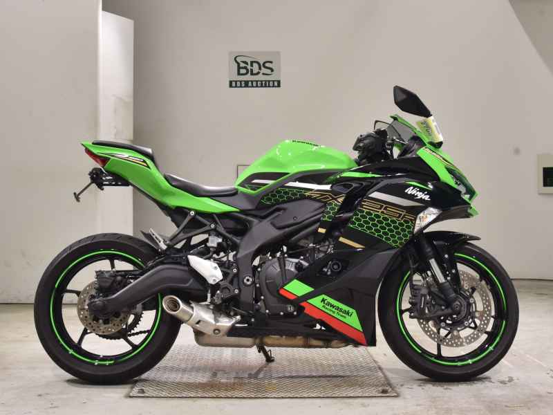 Kawasaki Ninja ZX-25R 2021