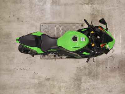 Kawasaki Ninja ZX-25R 2021