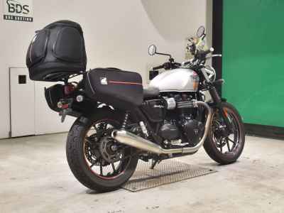 Triumph Street Twin 2016