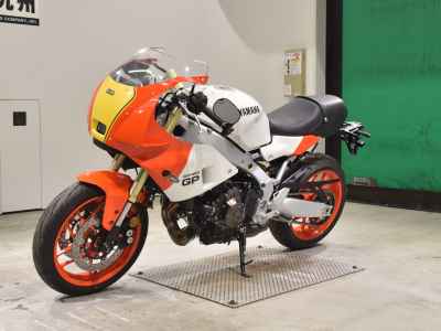 Yamaha XSR900 GP 2025