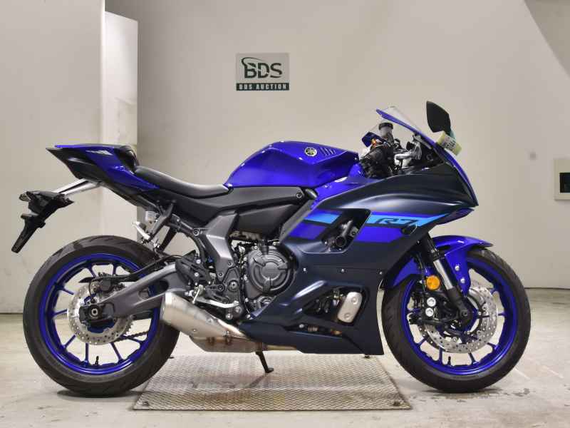 Yamaha YZF-R7 2025