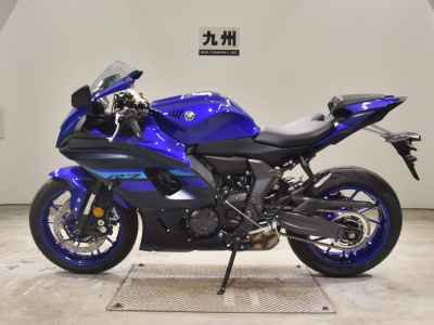 Yamaha YZF-R7 2025