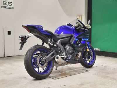 Yamaha YZF-R7 2025