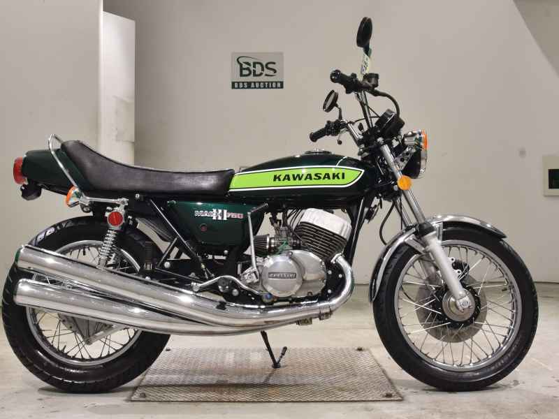 Kawasaki 750SS 2022