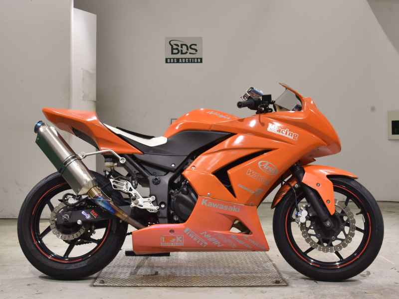 Kawasaki Ninja 250R 2011