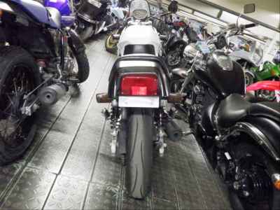Suzuki GSX250S Katana