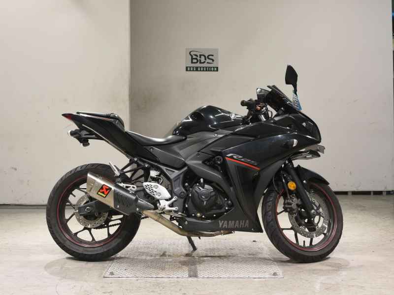 Yamaha YZF-R25 2018
