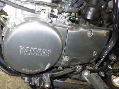 Yamaha SR400 2016