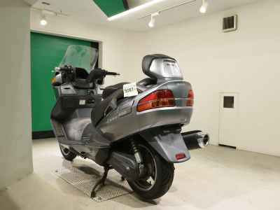 Suzuki Skywave 650 2006