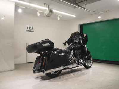 Harley-Davidson Street Glide FLHXSE1800 2015