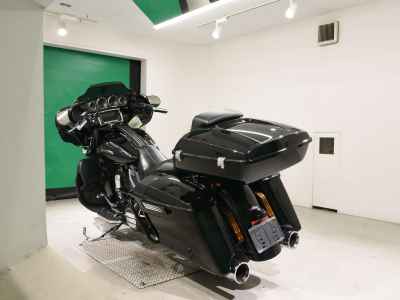 Harley-Davidson Street Glide FLHXSE1800 2015
