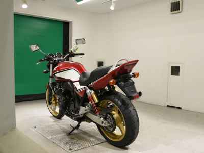 Honda CB400SFV 2012
