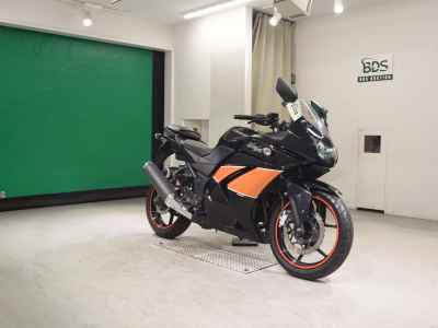 Kawasaki Ninja 250R 2011