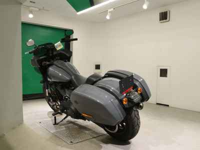 Harley-Davidson FXLRST1920 2022