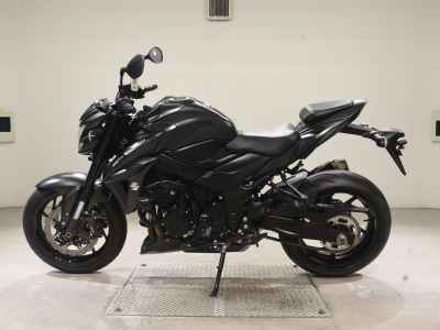 Suzuki GSX-S750 2020