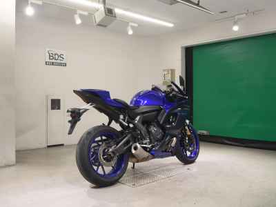 Yamaha YZF-R7 2023
